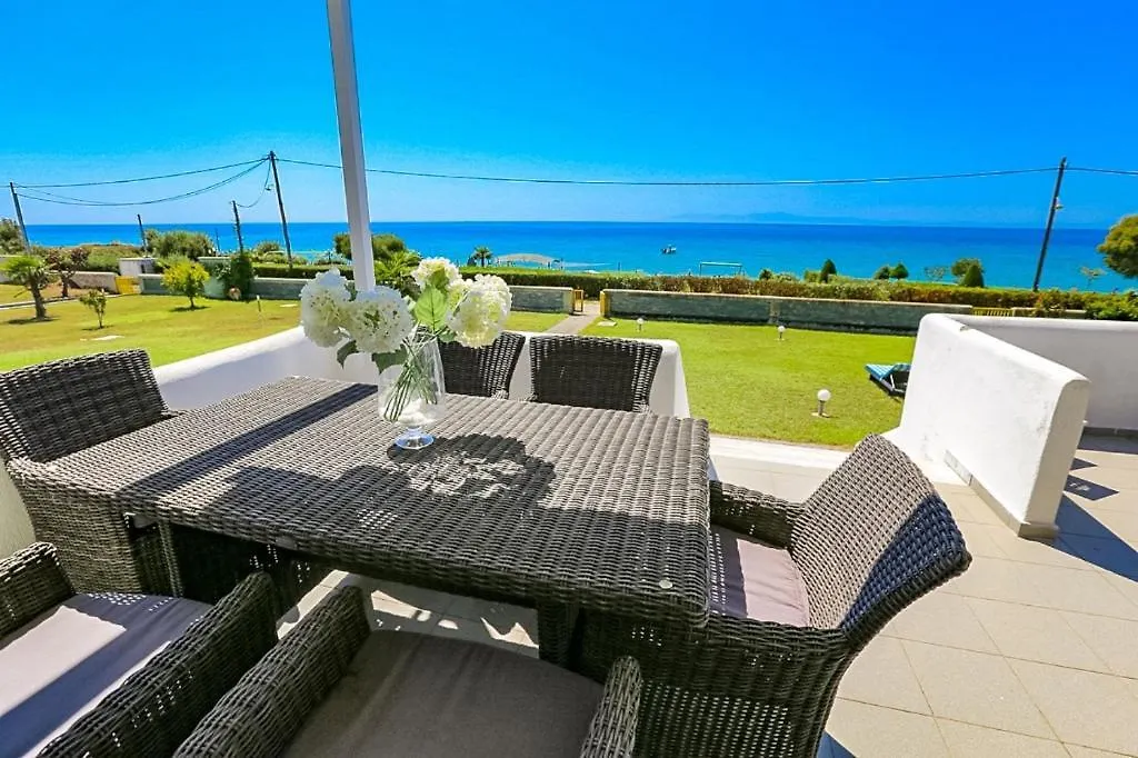 Holiday home Mira Mare Beachfront Villa Nea Skioni