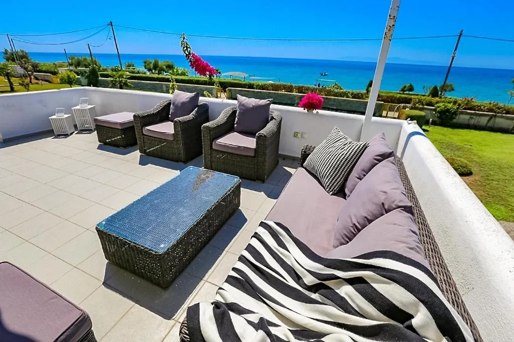 Holiday home Mira Mare Beachfront Villa Nea Skioni Greece
