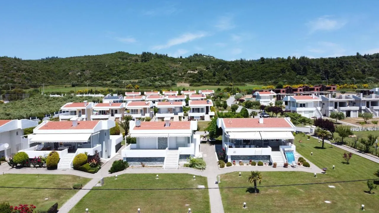 Mira Mare Beachfront Villa Nea Skioni 0*,