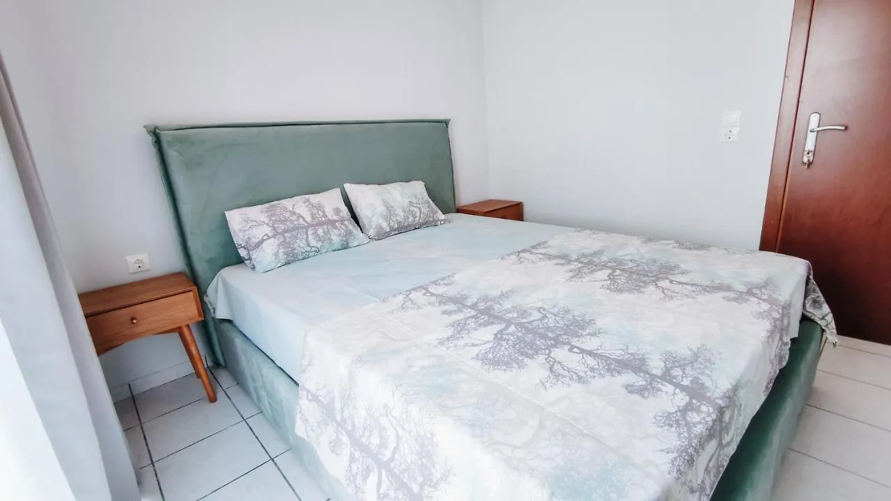 Mira Mare Beachfront Villa Nea Skioni 0*,  Greece