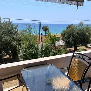 Διαμέρισμα Stavros, Νέα Σκιώνη